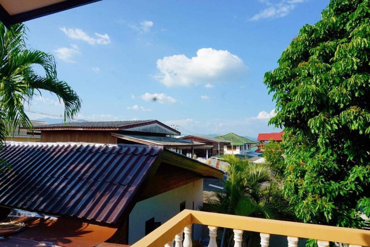 Punyin Hotel Inthanon -ปั้นหยิ่น โฮเทล Chom Thong Εξωτερικό φωτογραφία